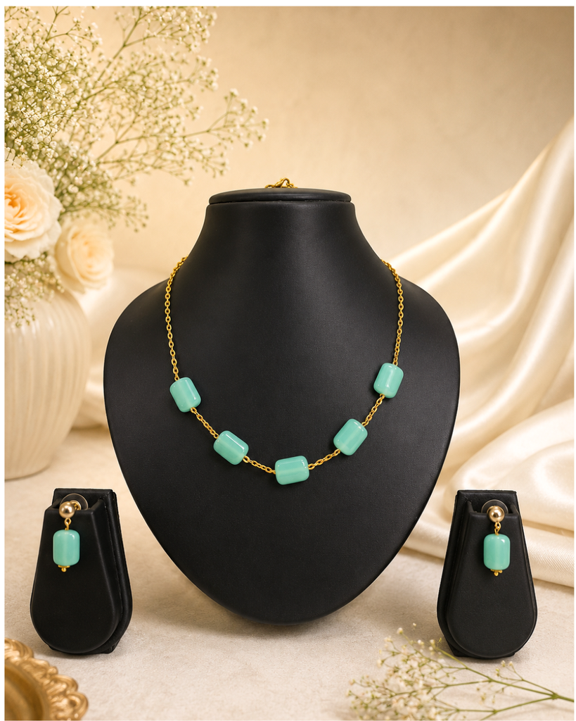 Sea Green Beads Necklace