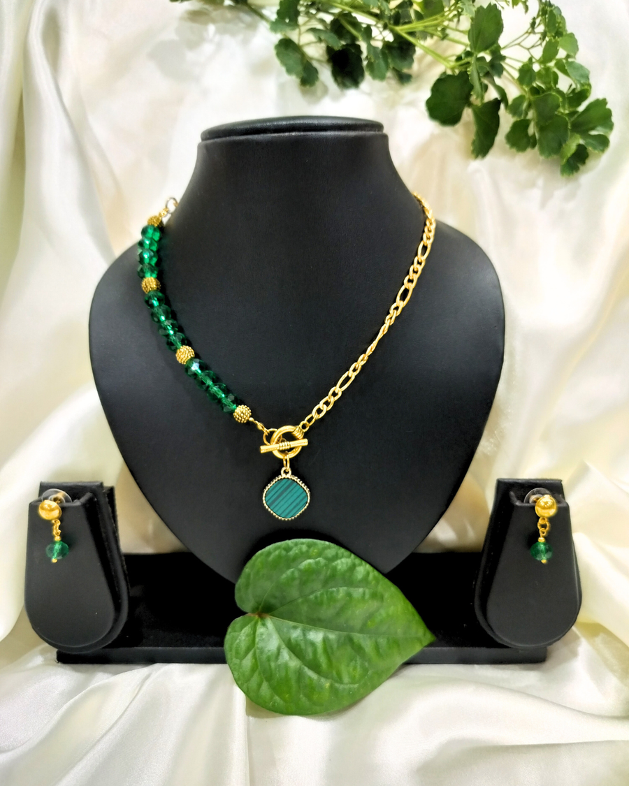 Green crystal Necklace